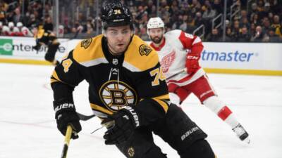 Bruins sign F DeBrusk to two-year, $8M extension - tsn.ca -  Boston