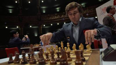 Support for Russia's invasion of Ukraine leads to 6-month ban for grandmaster chess champion