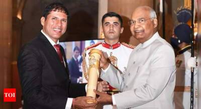 Narendra Modi - Avani Lekhara - Devendra Jhajharia becomes first para athlete to receive Padma Bhushan - timesofindia.indiatimes.com -  Athens -  Tokyo - India