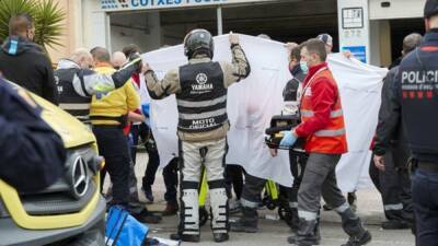 Michael Matthews - Volta a Catalunya, en directo | Colbrelli, en ambulancia tras desplomarse al cruzar la meta - en.as.com - Bahrain