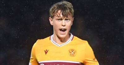Mark O'Hara agrees St Mirren pre-contract as Motherwell midfielder lines up Stephen Robinson reunion
