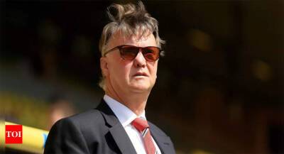 Louis Van-Gaal - Dutch coach Louis van Gaal criticises hosting World Cup in Qatar - timesofindia.indiatimes.com - Qatar - Germany - Denmark - Netherlands