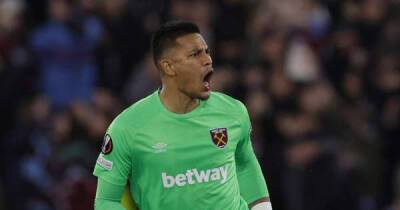 David Moyes - Alphonse Areola - David Ornstein - Roshane Thomas shares West Ham reveal as Moyes is given the ‘option’ to sign World Cup winner - msn.com