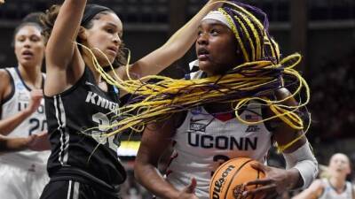 Canada's Edwards, UConn squeeze past Central Florida to advance to Sweet 16