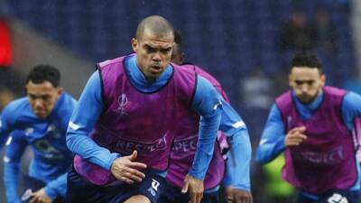 Fernando Santos - Ruben Dias - Peter Rutherford - Pepe out of Portugal World Cup qualifier due to COVID - channelnewsasia.com - Qatar - Portugal - Italy - Turkey - Macedonia -  Santos