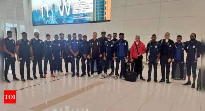 Igor Stimac - Seven Indian players miss Bahrain-bound flight ahead of friendly due to visa issues, AIFF says will reach this evening - timesofindia.indiatimes.com - Belarus - India - Bahrain -  Mumbai -  Manama