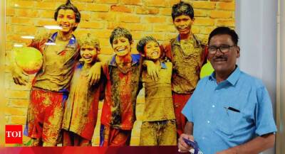 Meet Vijay Barse: The real-life hero whose incredible efforts inspired the Amitabh Bachchan starrer 'Jhund'