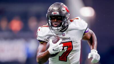 Tampa Bay Buccaneers, Leonard Fournette reach 3-year, $21 million deal, sources say