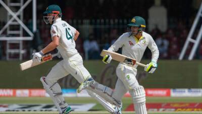 Pat Cummins - Cameron Green - Alex Carey - Shaheen Afridi - Pakistan keep Australia bowlers at bay in Lahore Test - thenationalnews.com - Australia - Pakistan -  Lahore