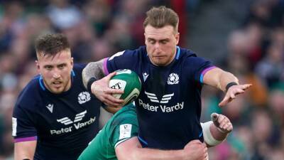 Craig Chalmers believes Stuart Hogg will lose the Scotland captaincy