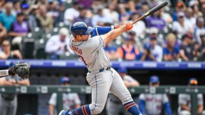 Sources - New York Mets, 1B Pete Alonso agree on 1 year, $7.4 million
