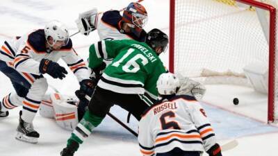 Oilers blow late lead to Stars, lose 2nd straight after 5 game winning streak