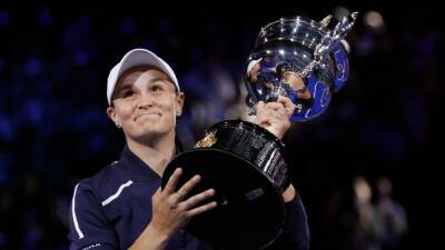 Ash Barty - Ashleigh Barty - Justine Henin - World No. 1 Ash Barty, 25, announces retirement from tennis - 'I'm so happy and I'm so ready' - espn.com - France - Australia - county Park