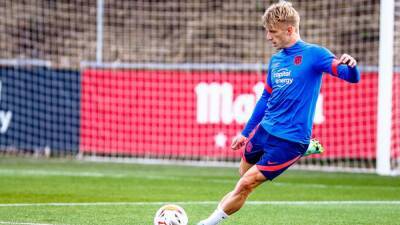 Daniel Wass - Wass y Cunha regresan al grupo - en.as.com - Manchester