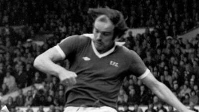 Former Everton player and coach Terry Darracott dies aged 71
