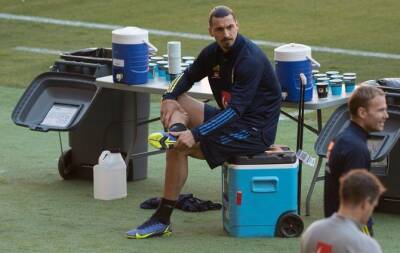 Ibrahimovic warns he is 'an old guy' as World Cup playoff looms