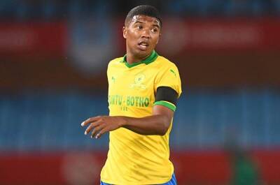 Lakay over the moon to be back in Bafana fold as big test awaits against world champions France