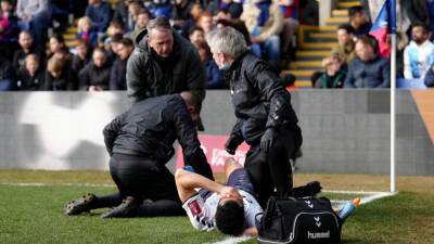 Everton's Andros Townsend suffers season-ending ACL injury
