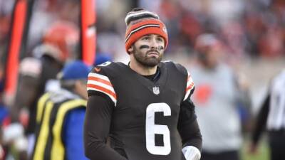Mayfield waits as Browns look to trade unwanted QB