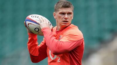 England captain Owen Farrell closes in on return from injury with Saracens