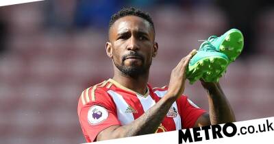 Jermain Defoe announces retirement from football