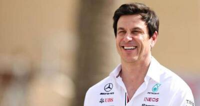 Toto Wolff stokes the flames with answer to question about Verstappen, Horner and Marko