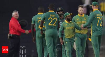 Mark Boucher - South Africa face struggle to qualify for Cricket World Cup - timesofindia.indiatimes.com - Netherlands - Australia - South Africa - India - Bangladesh