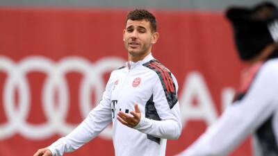 Lucas Hernández sigue esperando una oferta de renovación del Bayern