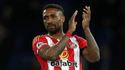 Tributes pour in as Jermain Defoe hangs up boots – Thursday’s sporting social