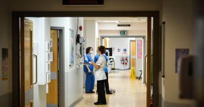 Hospital admissions with Covid-19 up almost 40 per cent as cases continue to increase across the region - manchestereveningnews.co.uk - Manchester