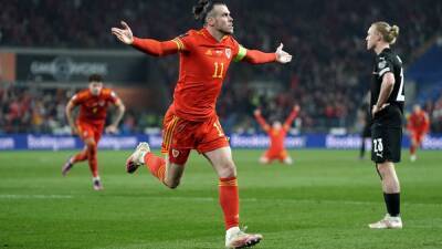 Gareth Bale fires Wales into World Cup play-off final