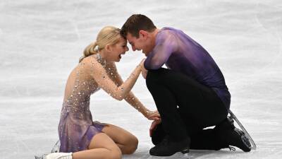 Alexa Knierim and Brandon Frazier win worlds pairs title as Ashley Cain-Gribble suffers a nasty fall