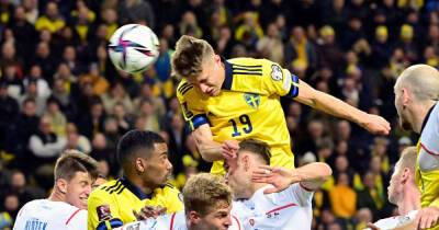 Soccer-Quaison fires Sweden to extra-time World Cup playoff win over Czechs