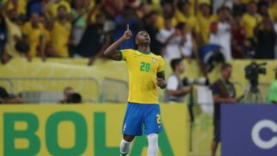 Vinicius Junior shines on Rio return as Brazil crush Chile