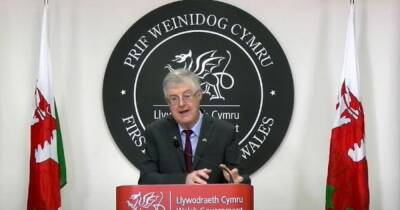 Live coronavirus updates as Mark Drakeford announces mask rules are changing in Wales - walesonline.co.uk - Britain