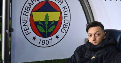 Mikel Arteta - Ozan Tufan - Arsenal history repeated as Ozil banished from Fenerbahce - msn.com - Turkey