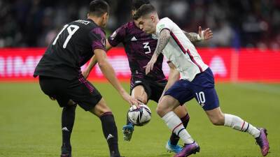 US gains 0-0 draw at Mexico, in strong position to qualify