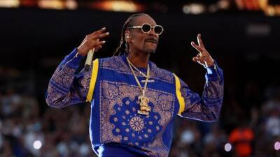 Snoop Dogg convierte de nuevo en viral una imagen del PSOE - Tikitakas