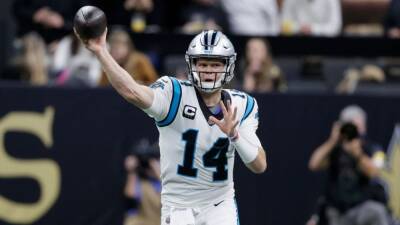 Sam Darnold 'in the lead' for Carolina Panthers quarterback job, general manager Scott Fitterer says