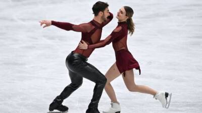 Papadakis, Cizeron shatter rhythm dance record at figure skating worlds