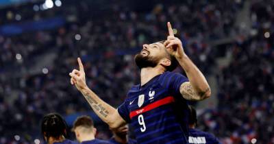 Soccer-Giroud on the spot in France comeback win over Ivory Coast