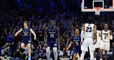 Elite Pete! Saint Peter's tops Purdue, makes 15 seed history - msn.com -  Kentucky - county Murray - state North Carolina - county Wells - Jersey