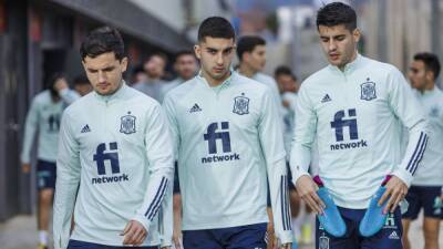 David Raya - Unai Simón - Luis Enrique - España-Albania: horario, TV y dónde ver a la Selección en directo - en.as.com - Qatar - Albania