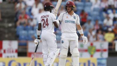 Chris Woakes - Craig Overton - Joshua Da-Silva - England Cricket - West Indies gain valuable lead after late-order fightback in third Test against England - thenationalnews.com - India - Grenada