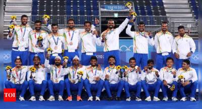 With better infrastructure, India will win more Olympic medals in hockey: Kapil Dev - timesofindia.indiatimes.com - India
