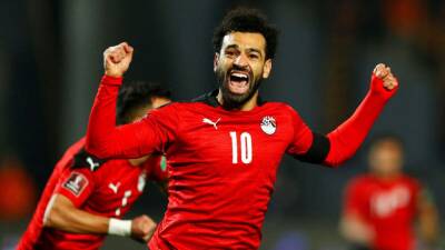 Mo Salah - Jurgen Klopp - El Liverpool - Diouf: "Un traspaso de Salah al Madrid significaría volver a empezar" - en.as.com