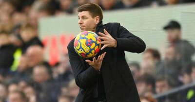 Steven Gerrard - Luis García - Dirk Kuyt - 'Oh my word' - Liverpool fans pile in as Steven Gerrard wows on Anfield return against Barcelona - msn.com