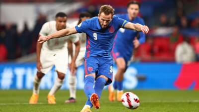 Bobby Charlton - Wayne Rooney - Harry Kane - Gareth Southgate - 'Super proud' - Three Lions captain Harry Kane thrilled to join Bobby Charlton on 49 goals for England - eurosport.com - Qatar - Switzerland - Argentina - Ivory Coast