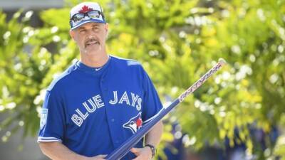 Buck Showalter - Blue Jays pitching coach Pete Walker charged with DUI - cbc.ca - Usa - Florida - New York -  New York