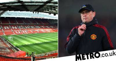Manchester United make Erik ten Hag the frontrunner to become manager as they have concerns over three rival candidates